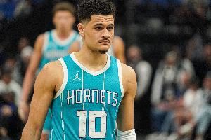 肩部手术！约什-格林无确定康复时间表 可能训练营前无法做好准备