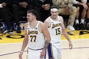 创造奇迹!昨日湖人胜率一度低至8.6% 四胜强敌的概率仅有0.02%!